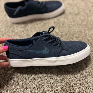 Brand new Nike sb slip on blue